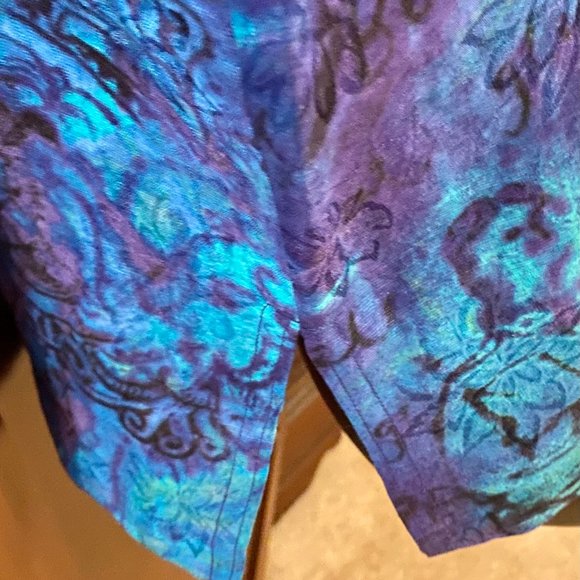 Chico's Multi Color Blue Blouse ~ Size 1 - Picture 5 of 6